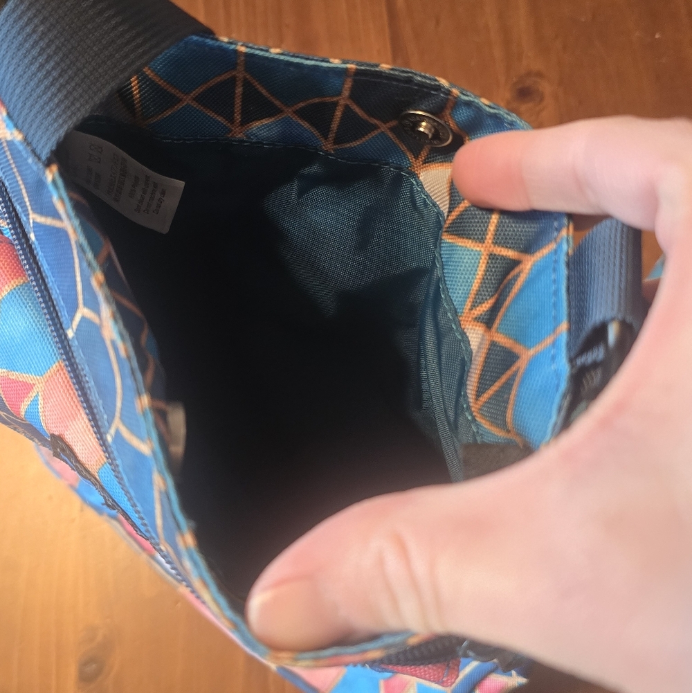 Kavu Colorful Geometric Crossbody Bag - Picture 4 of 9